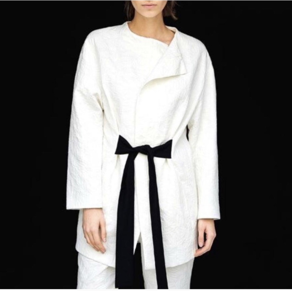 Zara Basics Collection White Textured Black Tie Spring Summer Jacket Medium